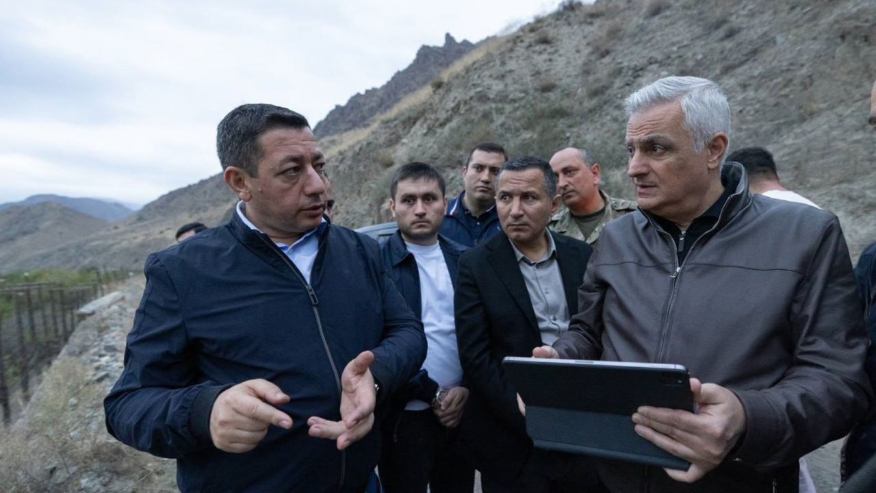 Ermənistan Zəngəzur dəhlizinin keçəcəyi ərazilərdə hərəkətə keçdi