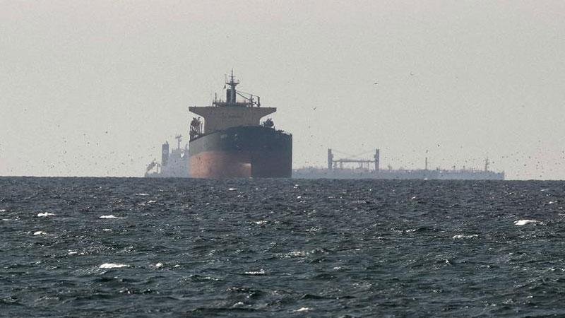 UKMTO: Fire breaks out on a ship in the Strait of Hormuz