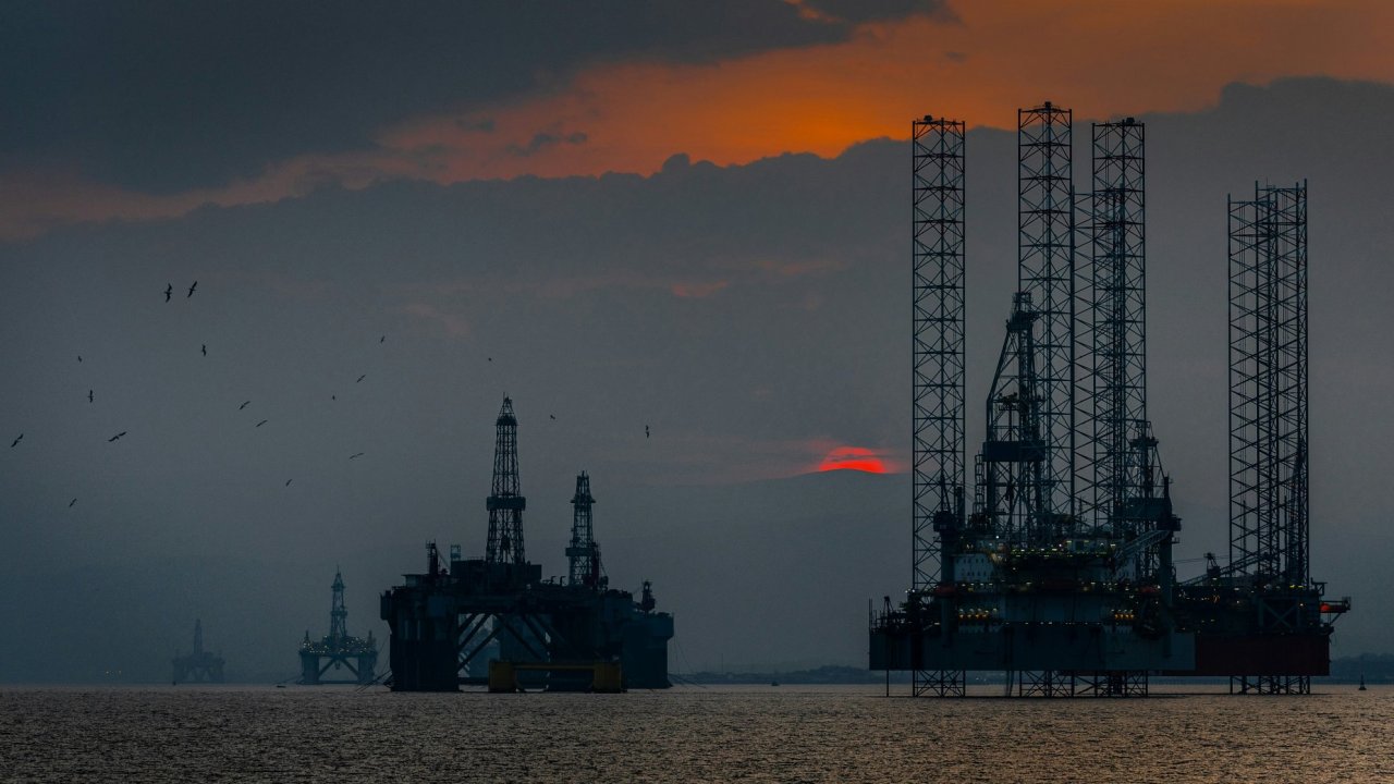 Azerbaijan's Azeri Light crude price exceeds $126 per barrel